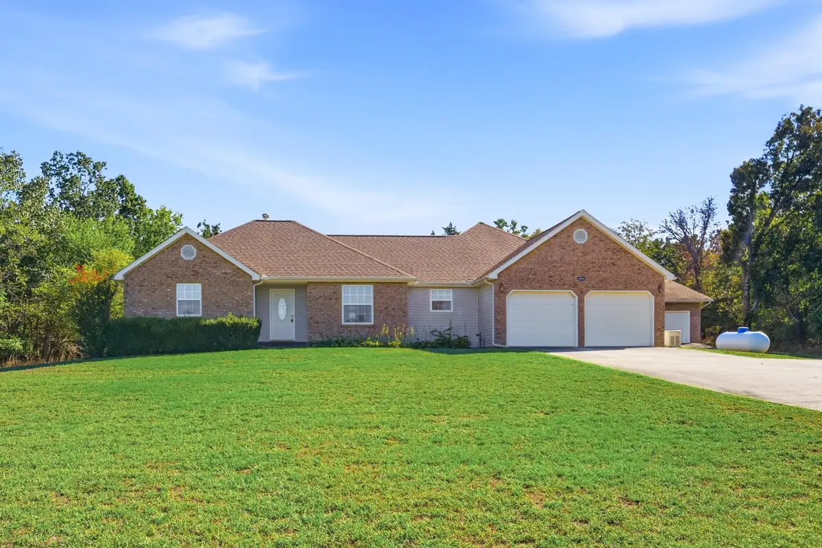 10941 Holly Road, Neosho, MO 64850 - #1