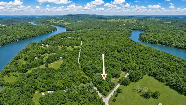 000 Farm Road 1268, Golden, MO 65658