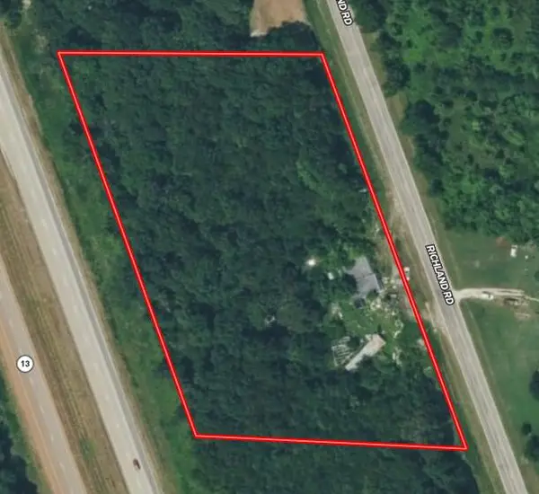 9765, 9779 N Richland Road, Willard, MO 65781