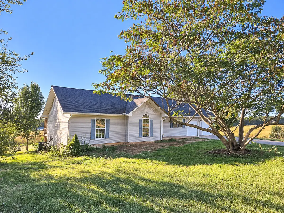 1607 South State Route 17, Mountain View, MO 65548 - #1