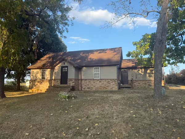 1964 Morris Road, Mountain Grove, MO 65711