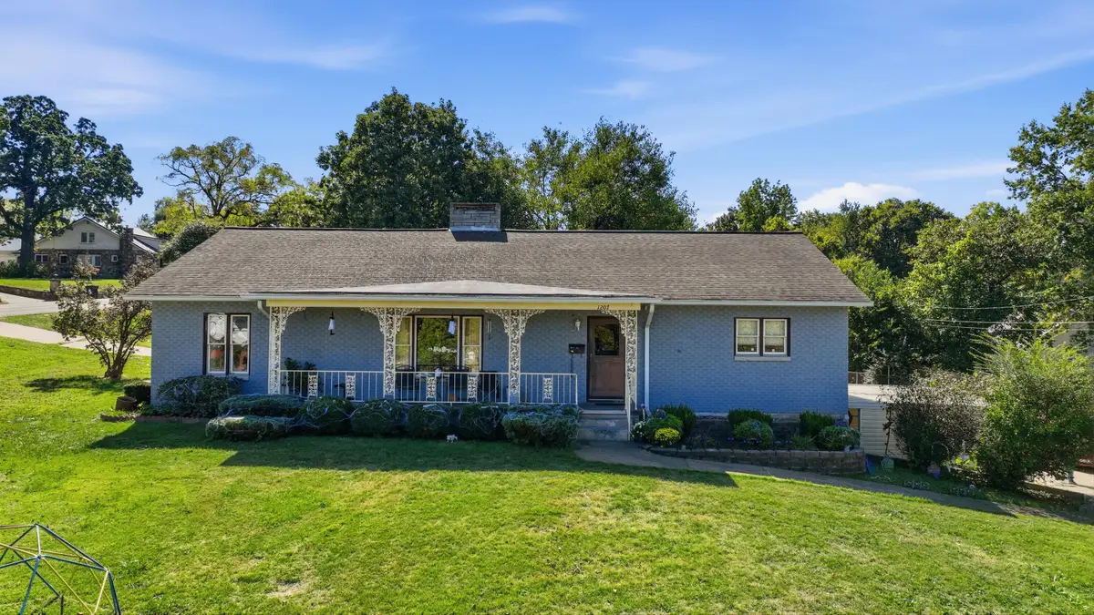 1207 Cynthia Drive, West Plains, MO 65775 - #1