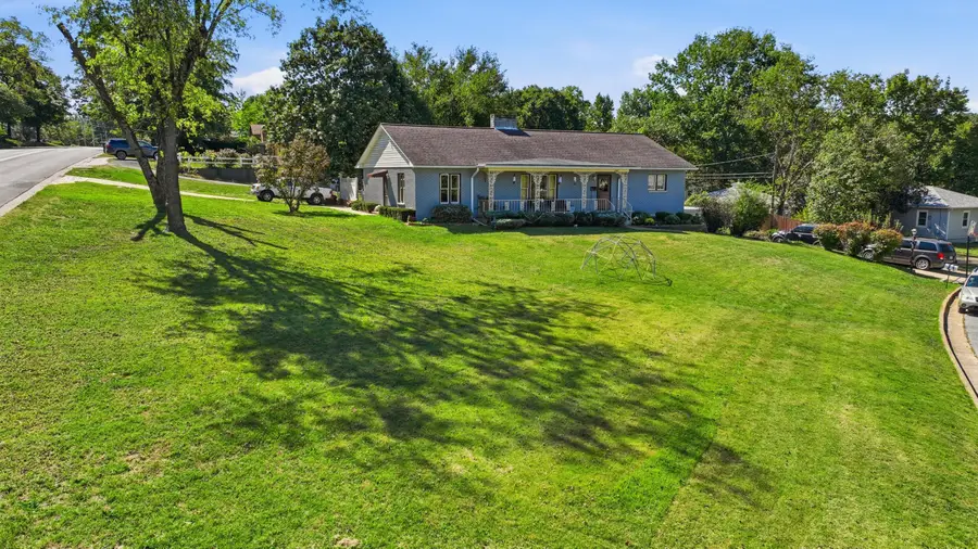 1207 Cynthia Drive, West Plains, MO 65775 - #3