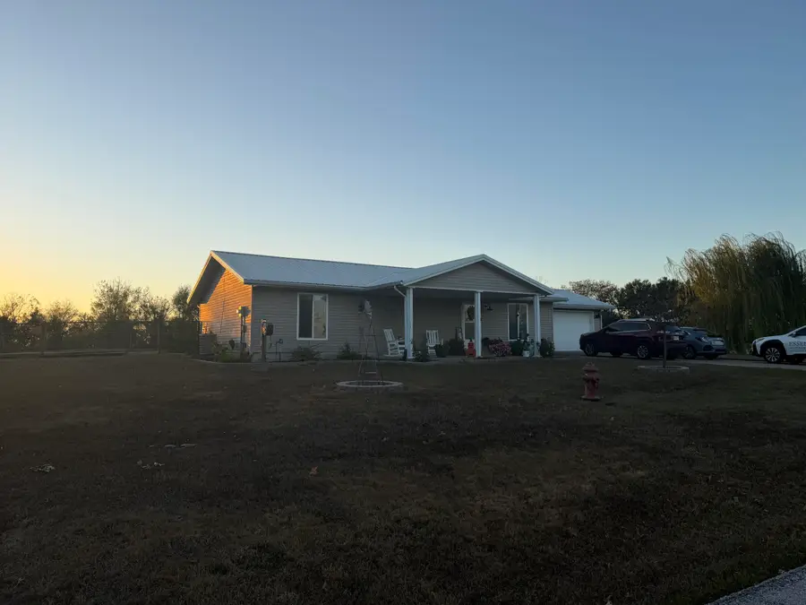 903 N Alberta Street, Buffalo, MO 65622 - #2