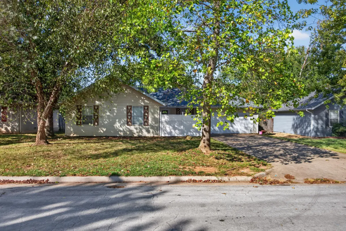 5627 S Dayton Avenue, Springfield, MO 65810 - #1