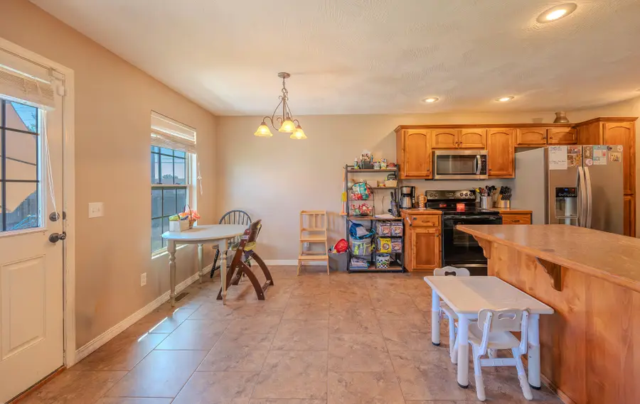 604 N Cox Avenue, Republic, MO 65738 - #3