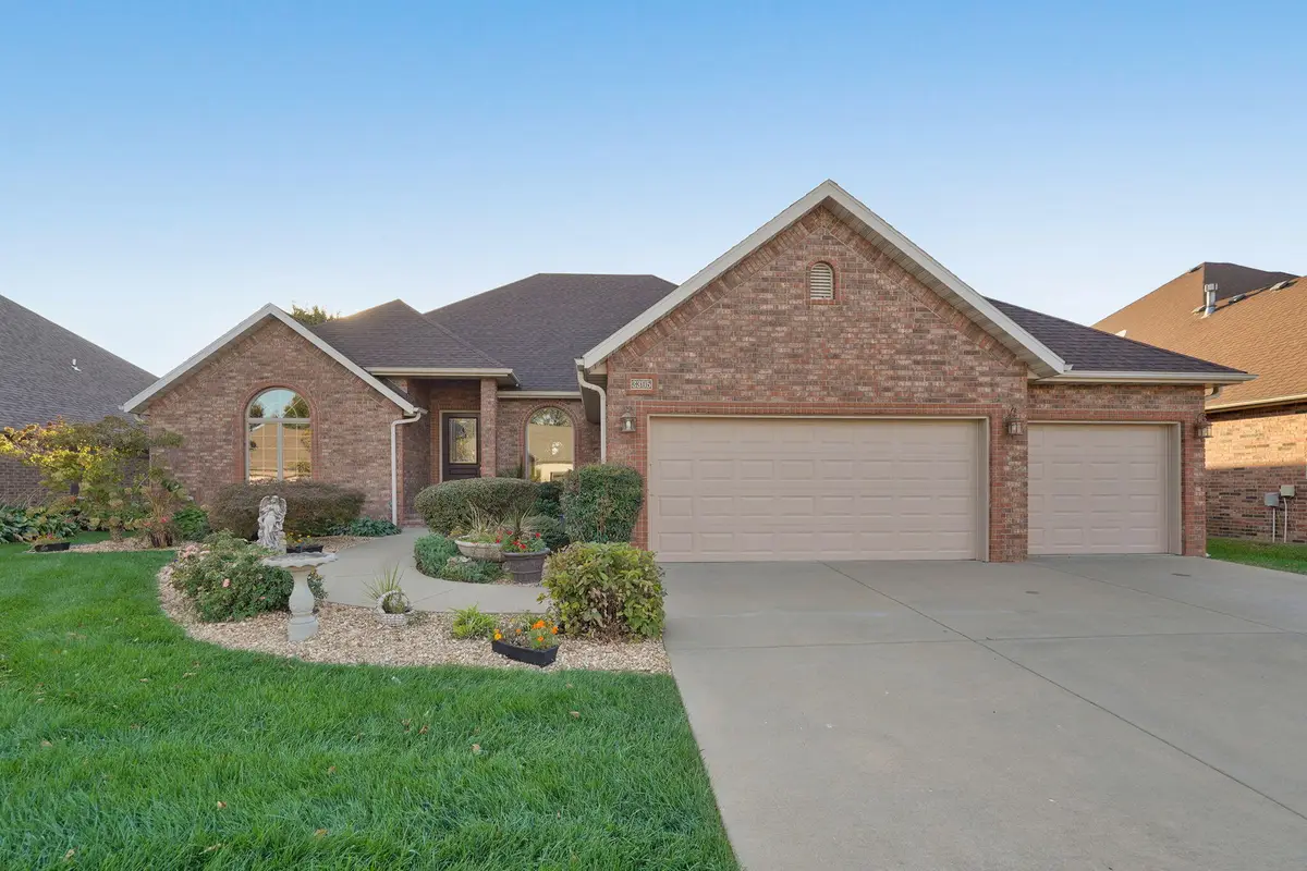 3305 S Juniper Avenue, Springfield, MO 65804 - #1