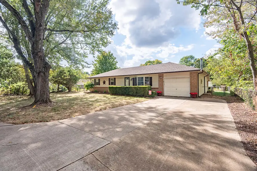 703 N Aspen Court, Nixa, MO 65714 - #2