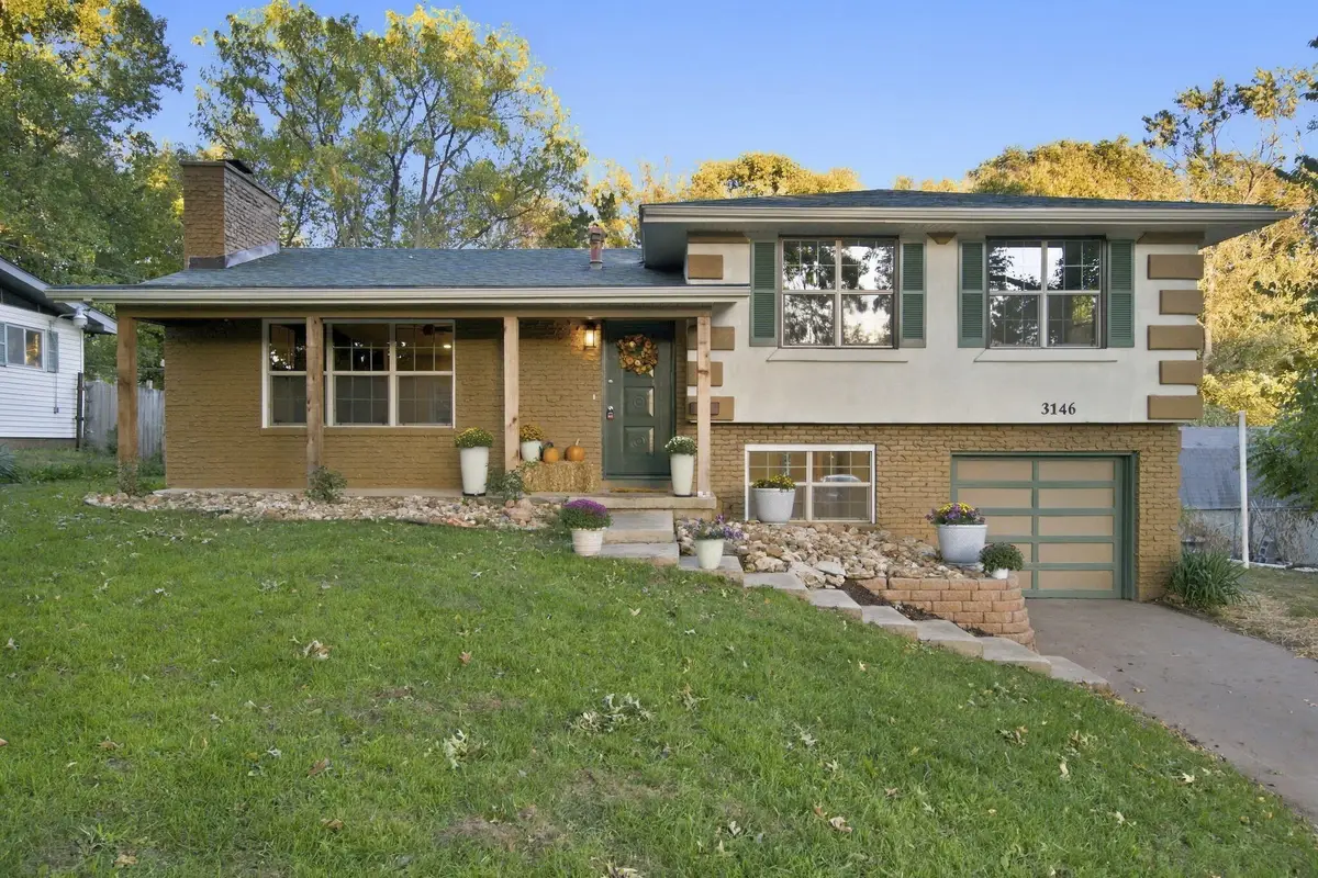 3146 S Lochlomond Drive, Springfield, MO 65804 - #1