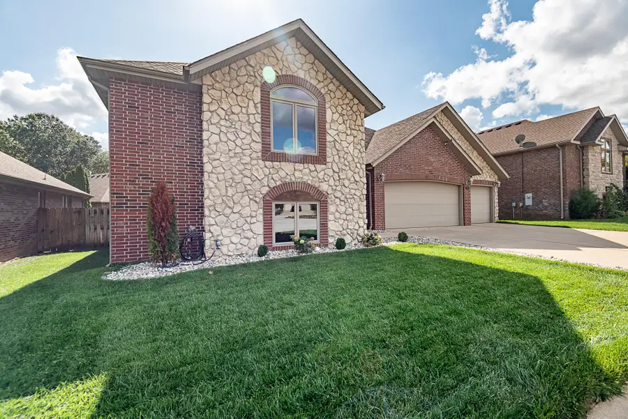 2014 W Village Terrace, Springfield, MO 65810 - #3