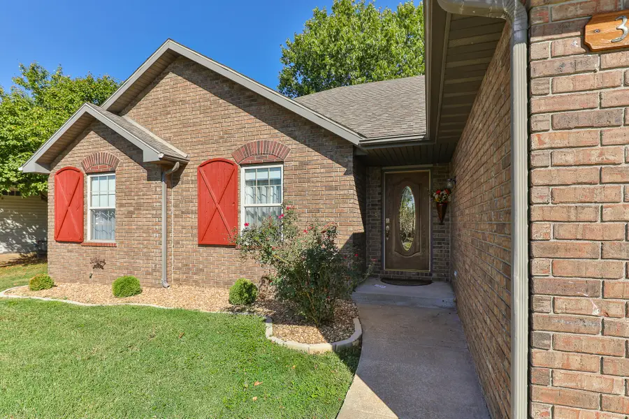 3541 W Moark Street, Battlefield, MO 65619 - #2