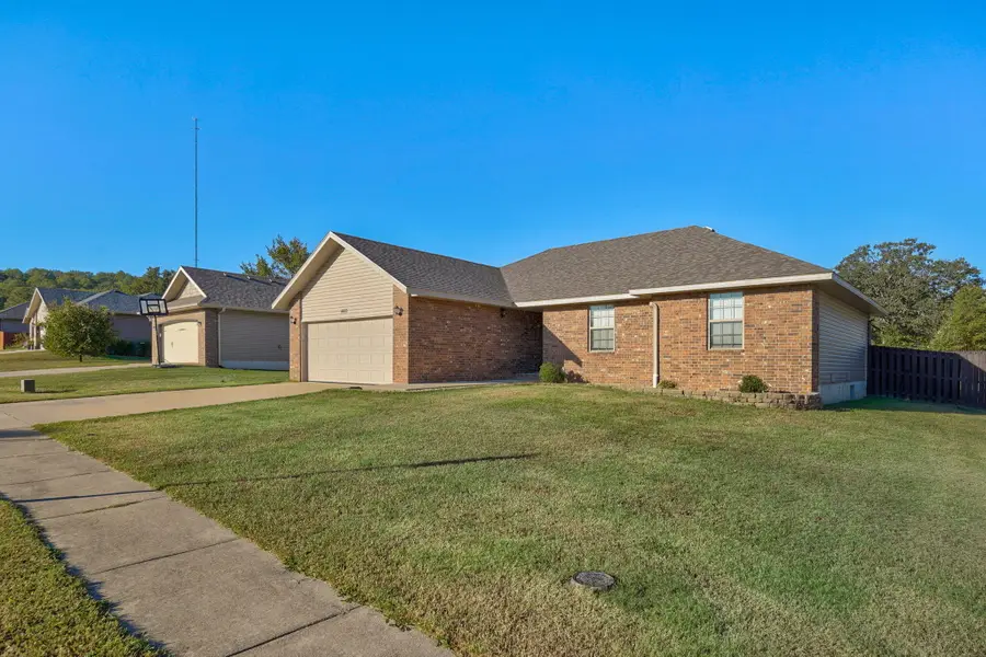 403 S Walker Lane, Fair Grove, MO 65648 - #2