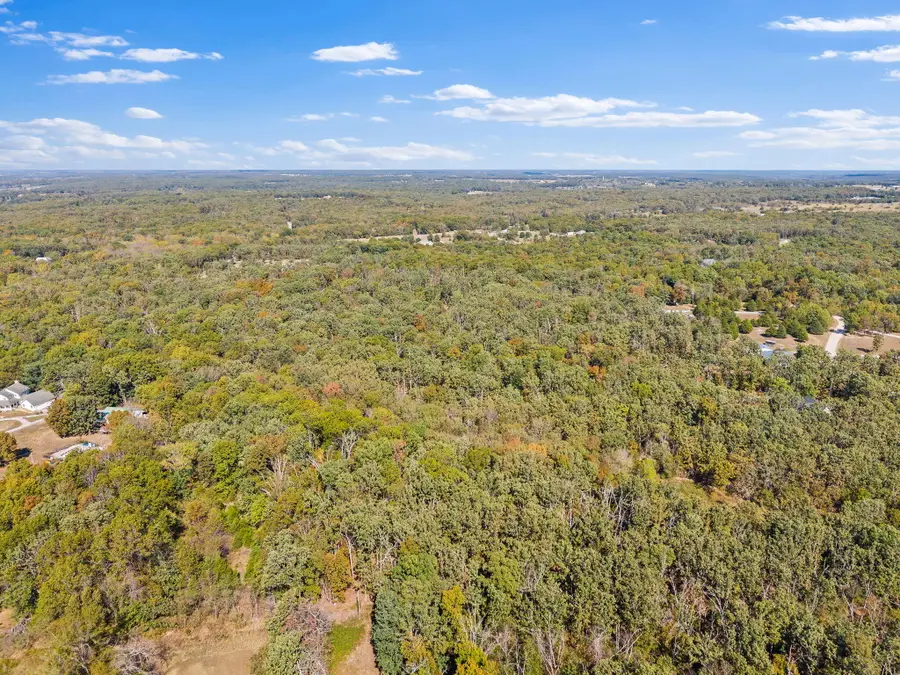 000 Cherokee Springs Drive, Marshfield, MO 65706 - #3