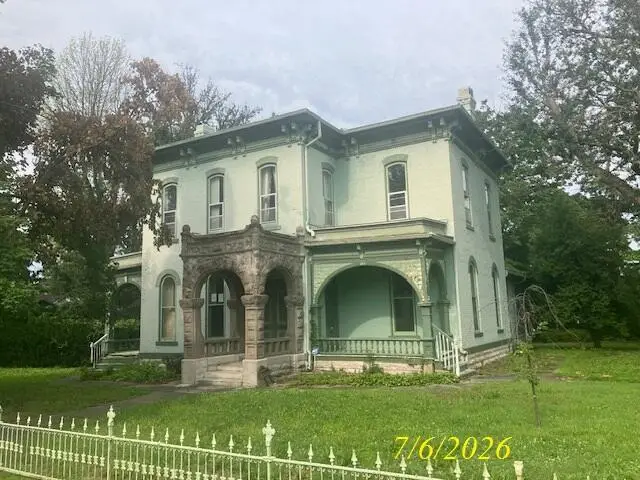 903 S Main Street, Carthage, MO 64836 - #1