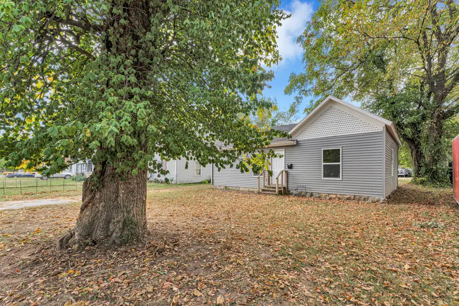 1438 E Florida Street, Springfield, MO 65803 - #2