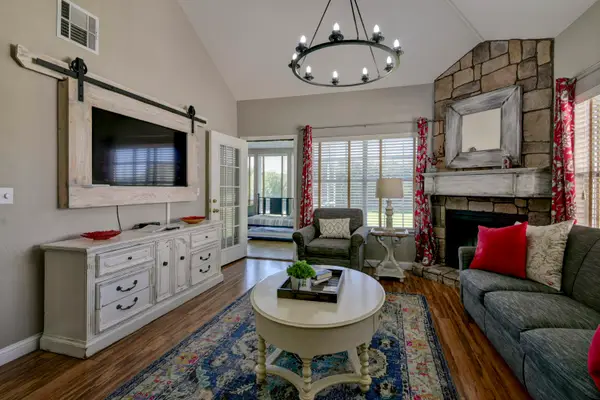 351 S Wildwood Drive #6, Branson, MO 65616