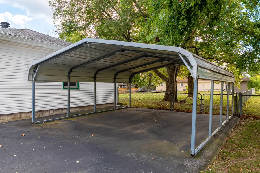 4216 W Mesa Street, Battlefield, MO 65619 - #3