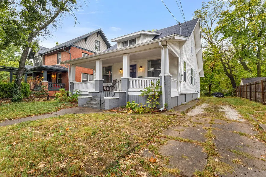 621 S Market Avenue, Springfield, MO 65806 - #2