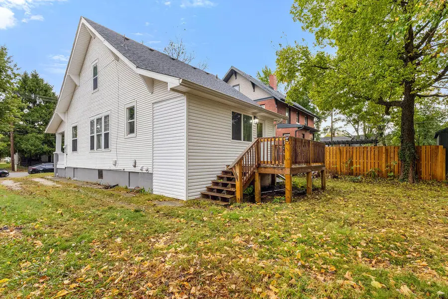 621 S Market Avenue, Springfield, MO 65806 - #3