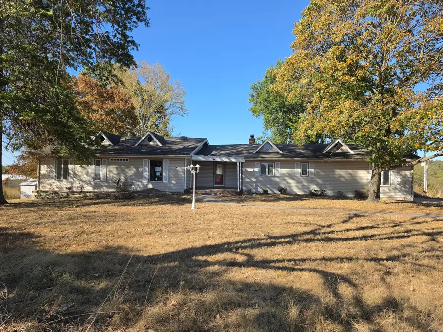 3905 W Farm Road 2, Brighton, MO 65617 - #2