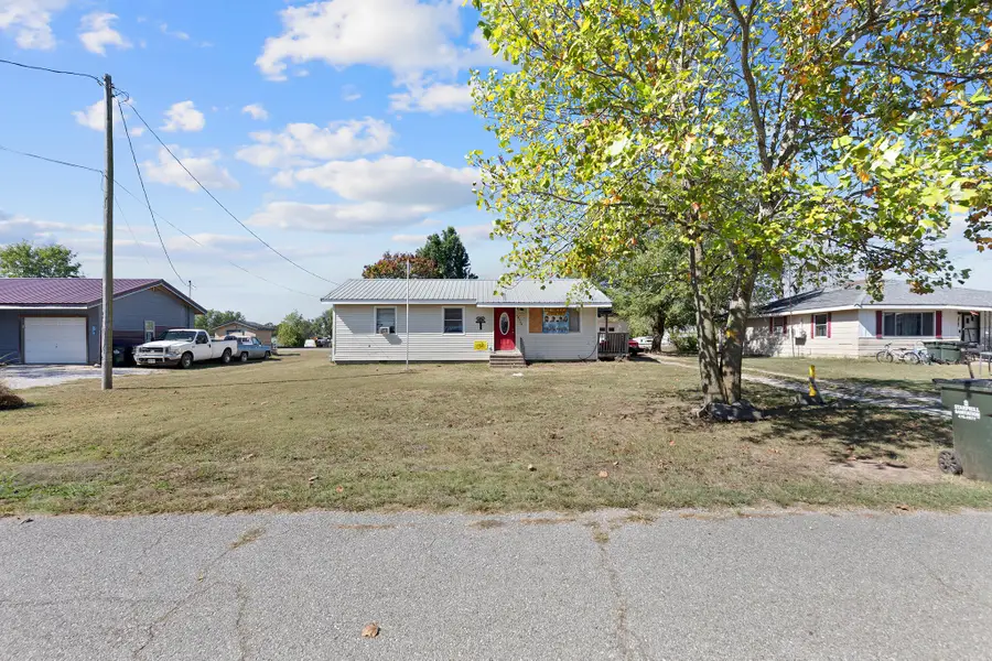 10508 N Main Street, Cassville, MO 65625 - #2