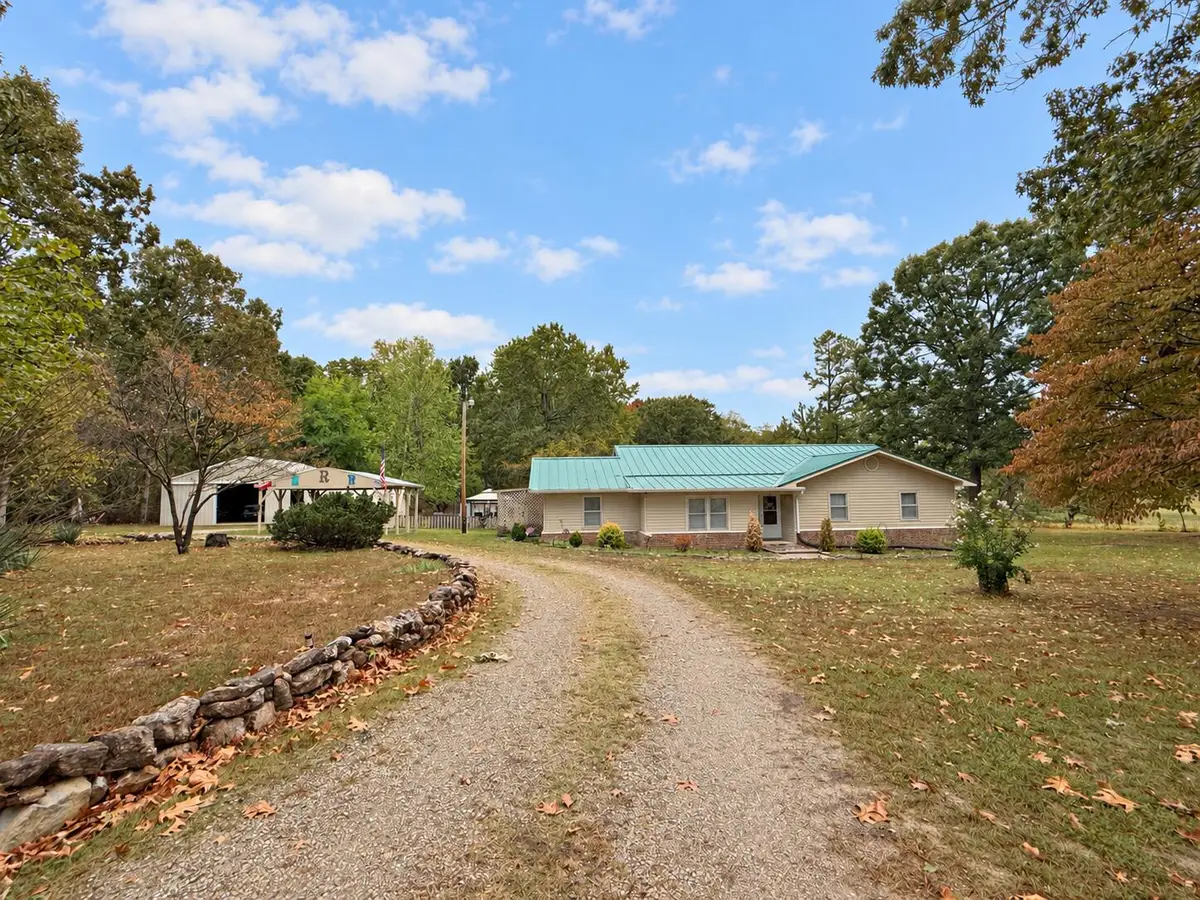 1054 County Road 6160, Dora, MO 65637 - #1