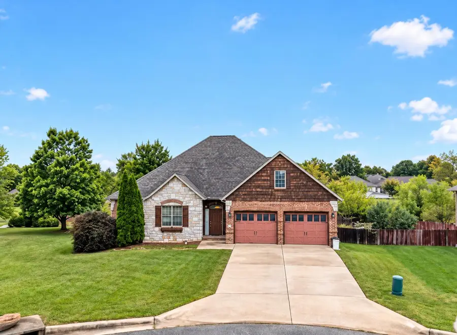 5611 N 10th Avenue, Ozark, MO 65721 - #3