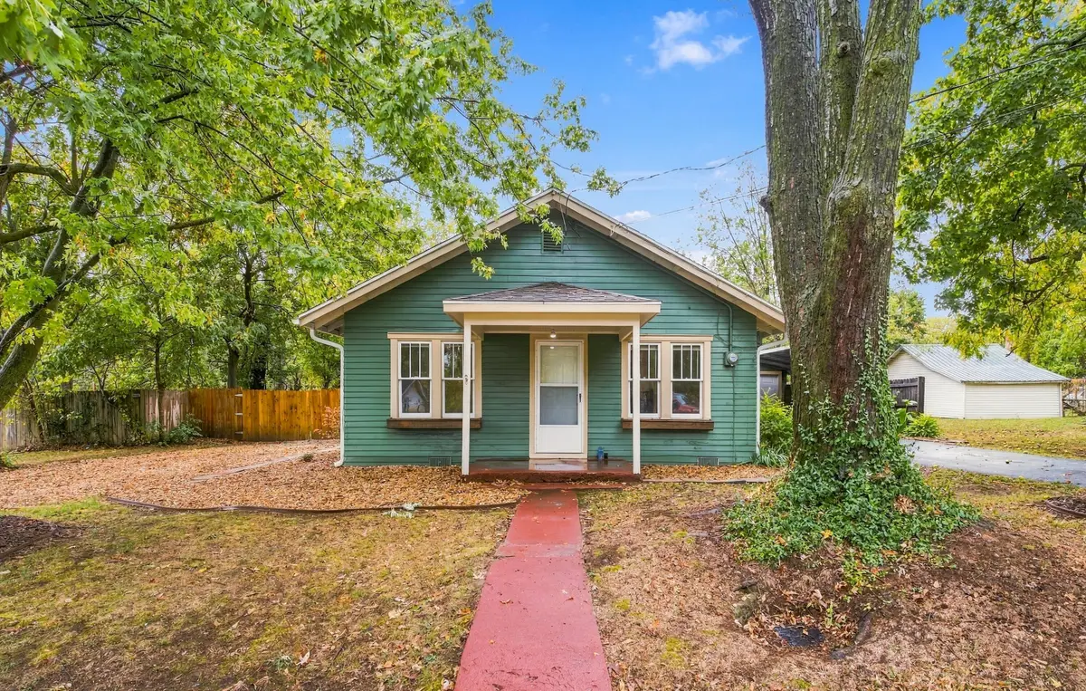 310 W Lawrence Street, Marionville, MO 65705 - #1