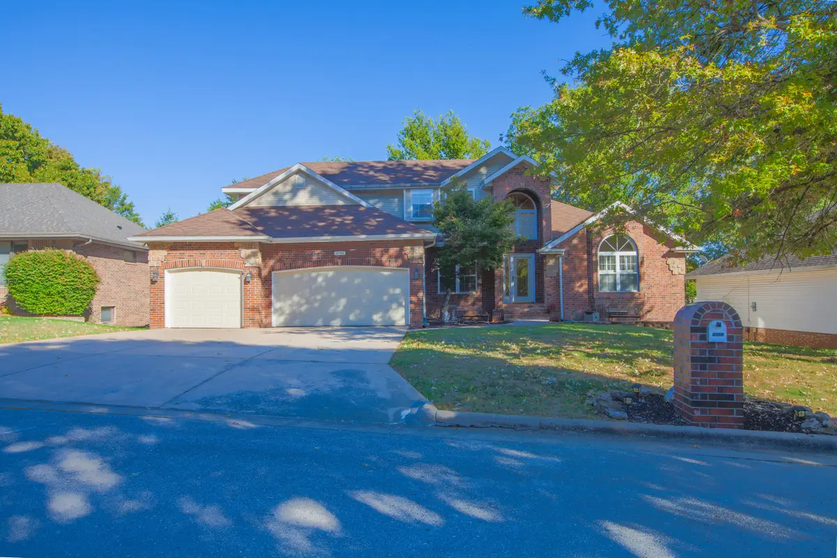 2546 S Chapel Drive, Springfield, MO 65809 - #1