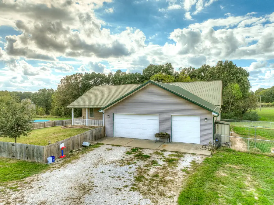773 East Road, Goodman, MO 64843 - #2