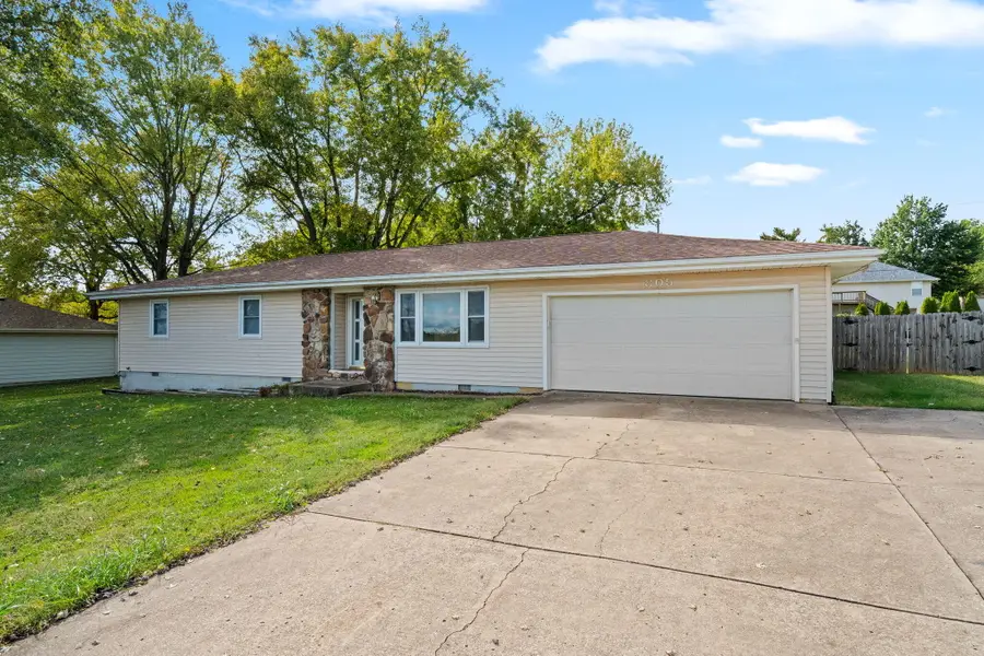 805 N 12th Street, Ozark, MO 65721 - #3