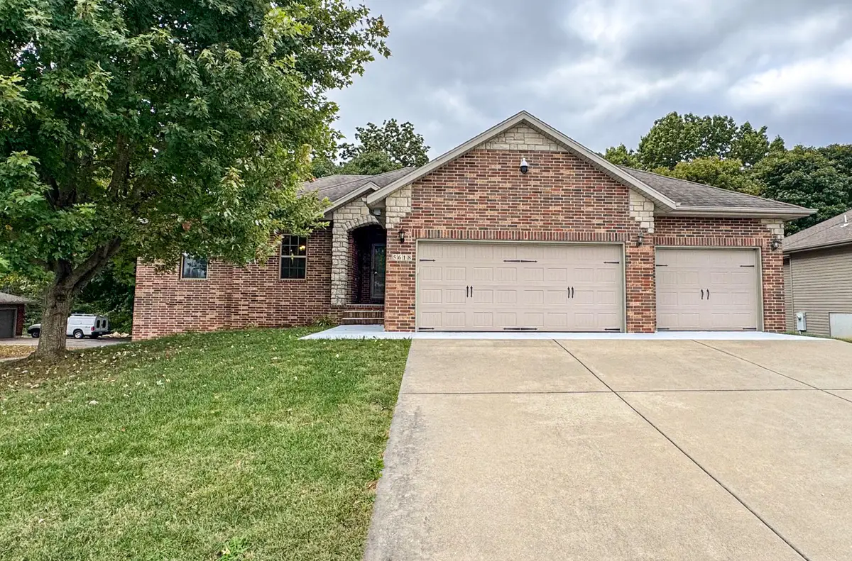 5618 E Pearson Parkway, Strafford, MO 65757 - #1