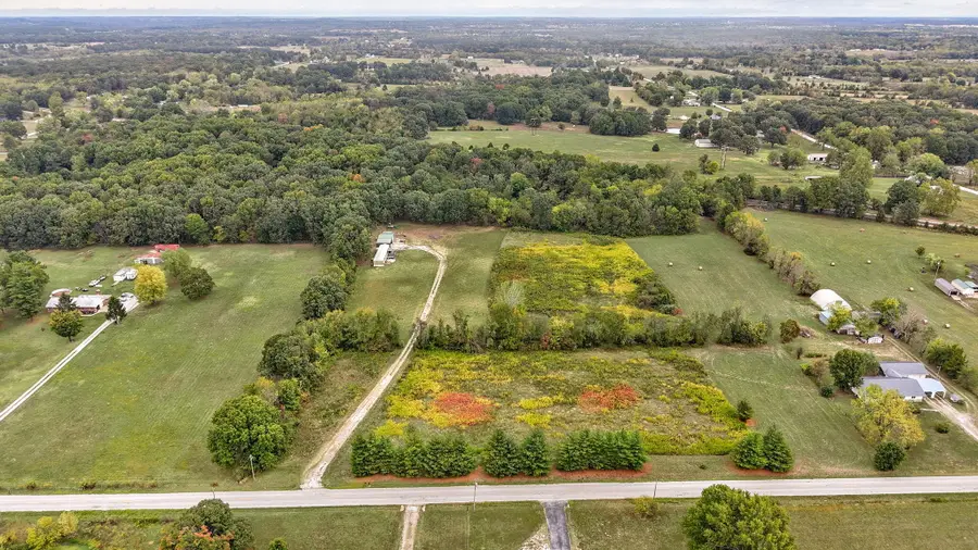 8097 W Farm Road 124, Springfield, MO 65802 - #2