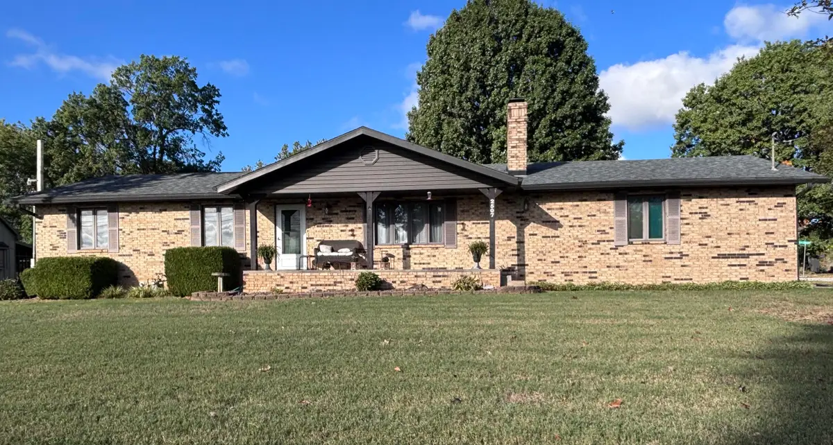 2507 S Golden Avenue, Springfield, MO 65807 - #1