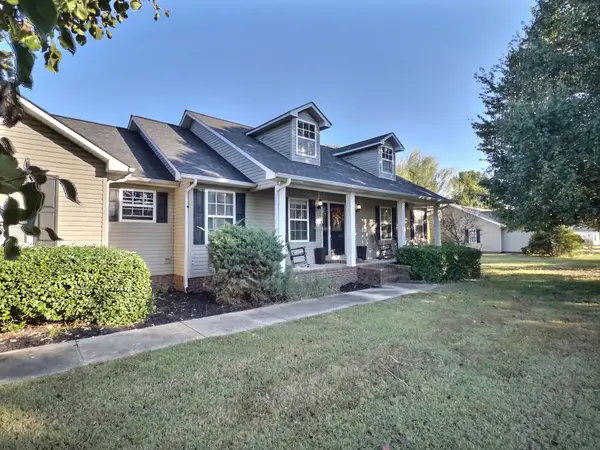 1112 Oakcrest Lane, Dexter, MO 63841