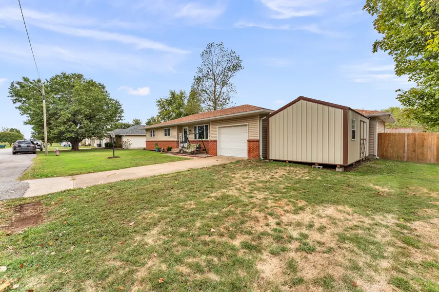 1345 Kevin Drive, Mount Vernon, MO 65712 - #2
