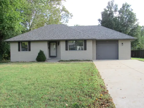 116 E Mill Street, Republic, MO 65738
