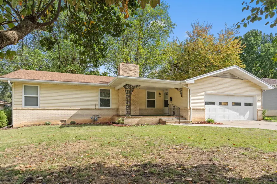 1724 S Grant Avenue, Springfield, MO 65807 - #2