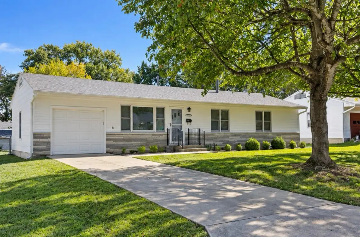 210 S Forest Lane, Republic, MO 65738 - #1