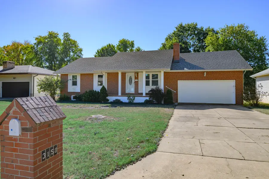 3158 W Broadmoor Street, Springfield, MO 65807 - #3