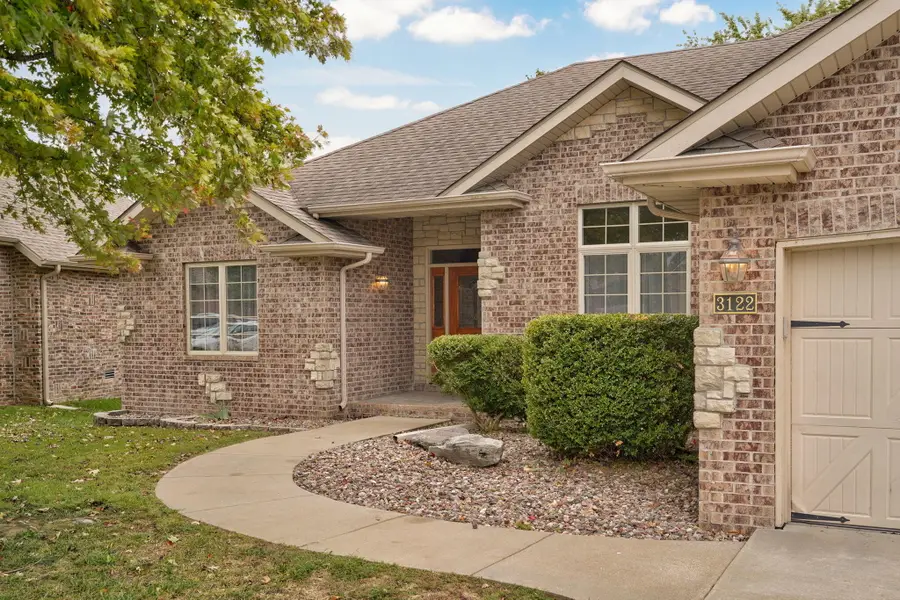 3122 W Knob Hill Street, Springfield, MO 65810 - #3