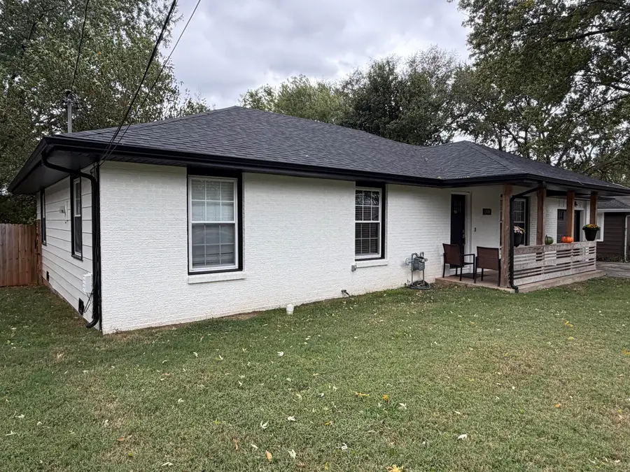 2948 E Hawkins Street, Springfield, MO 65804 - #2