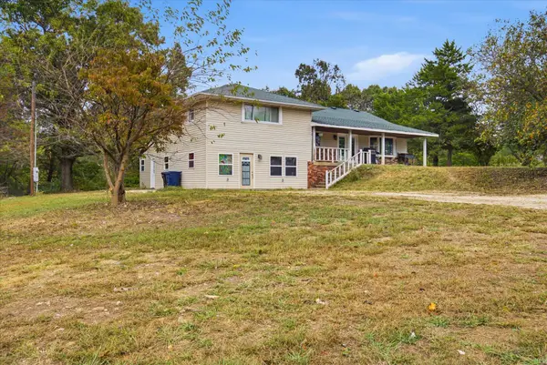 403 Bright Star Lane, Seymour, MO 65746