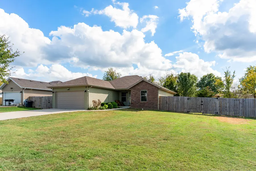 300 Towne Loop, Marshfield, MO 65706 - #3