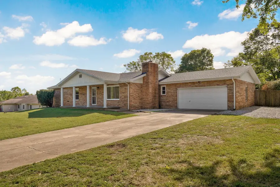 630 E Kay Street, Republic, MO 65738 - #3