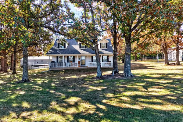 7950 E Farm Road 50, Strafford, MO 65757