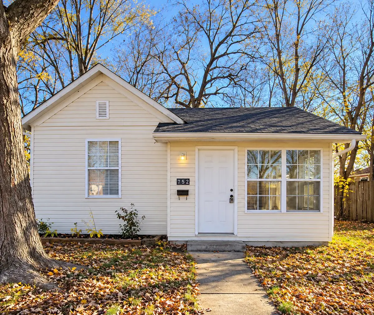 752 S Newton Avenue, Springfield, MO 65806 - #1