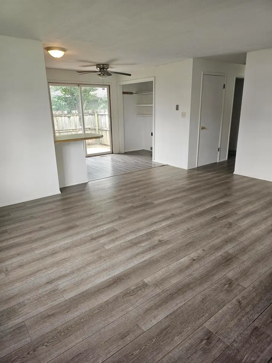 2511 S Ingram Mill Road #A & B, Springfield, MO 65804 - #3