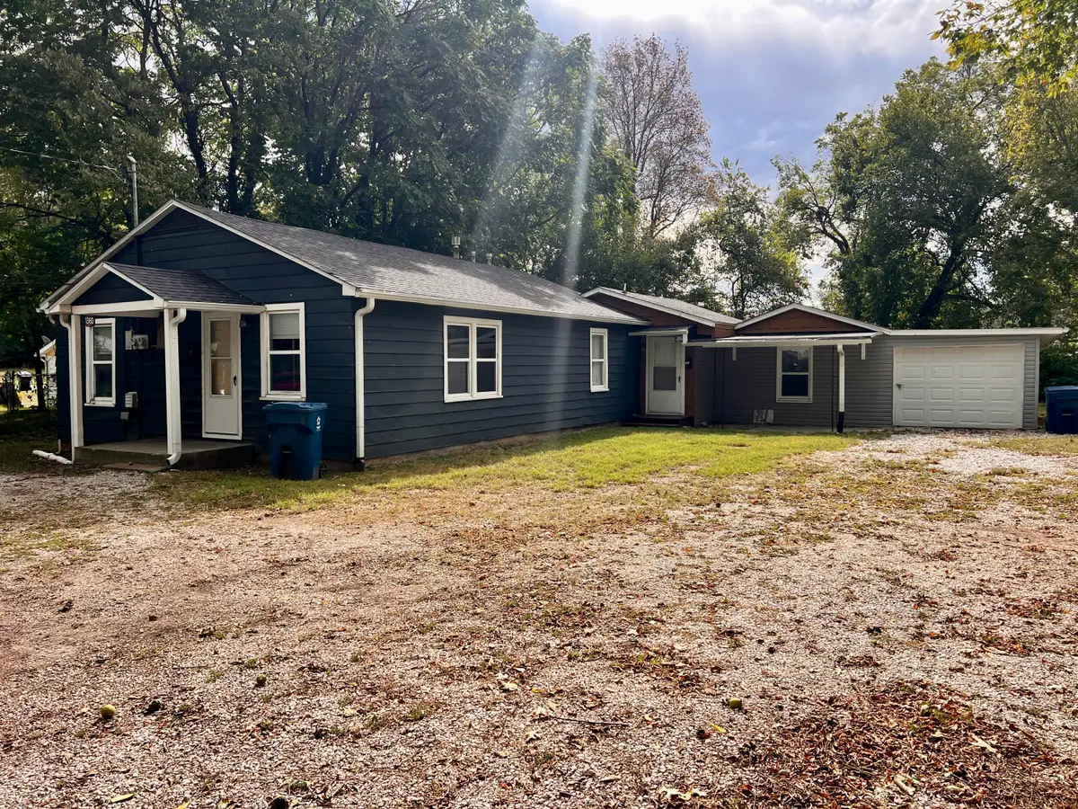 1360 E Locust Street, Springfield, MO 65803 - #1