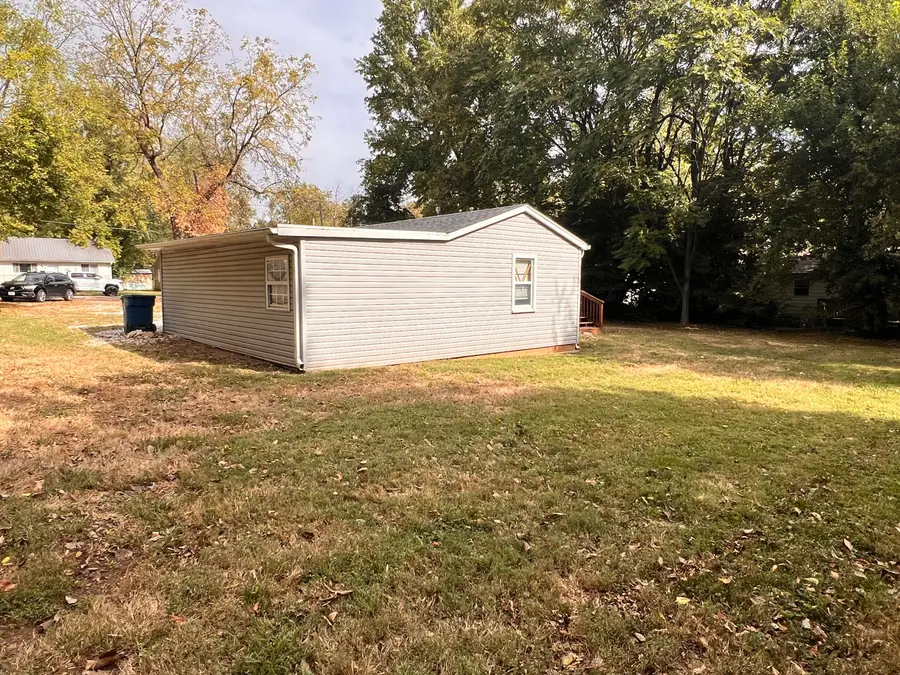 1360 E Locust Street, Springfield, MO 65803 - #3